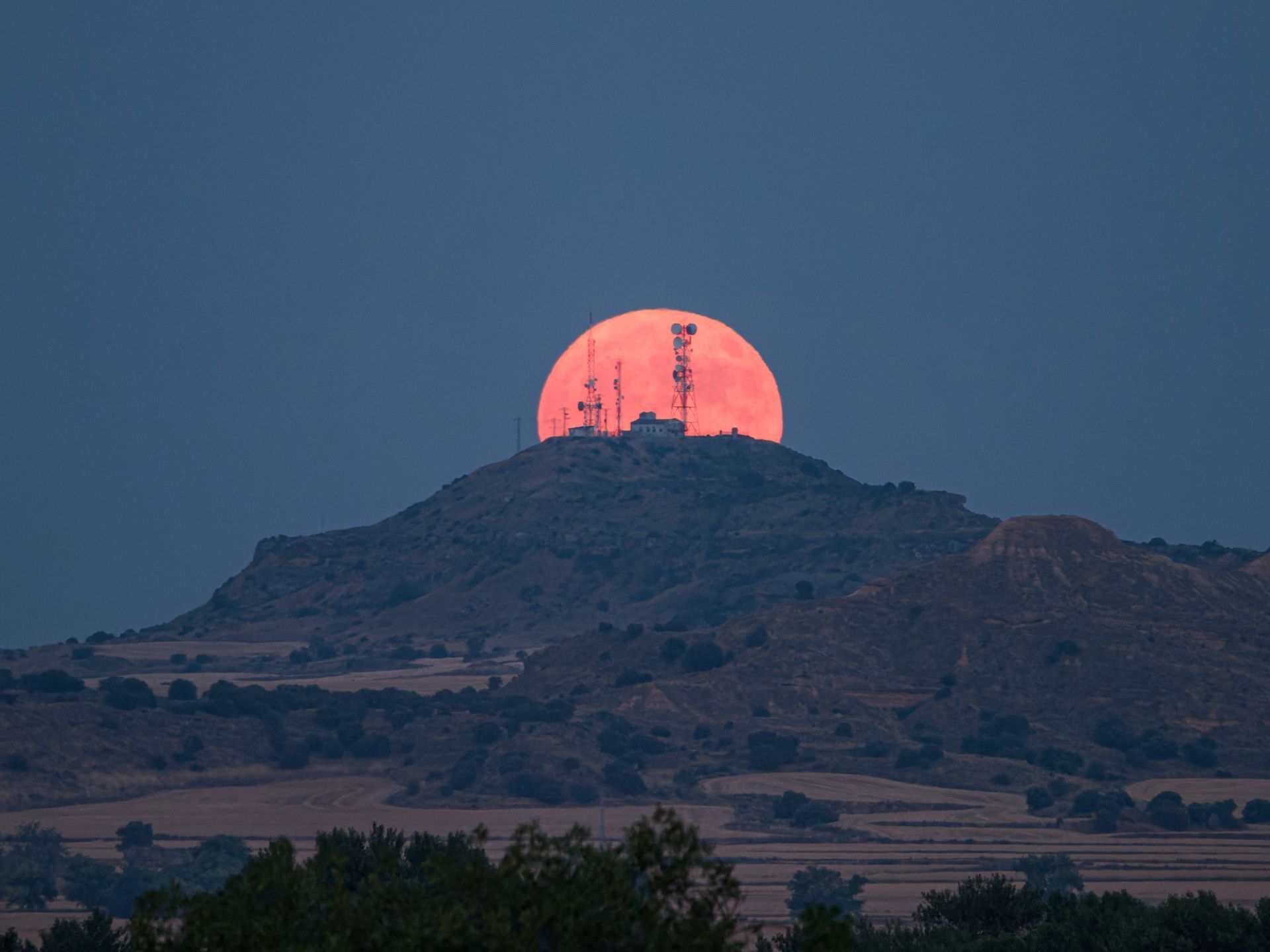 Full Strawberry Moon June 2026